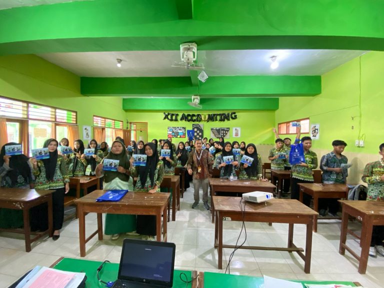 Tim Pemasaran UMBY Kunjungi SMK MA’ARIF 1 TEMON, Kulonprogo