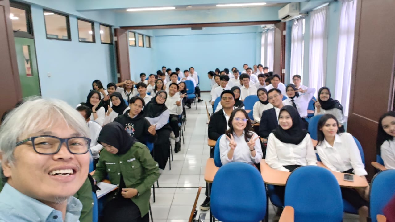 Yudisium FTI UMBY: 104 Lulusan Informatika & Sistem Informasi Resmi Menyandang Gelar Sarjana